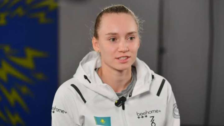 «Жалдамалы әскер жанын салып соғыспайды». Рыбакина туралы жанкүйерлер не ойлайды?