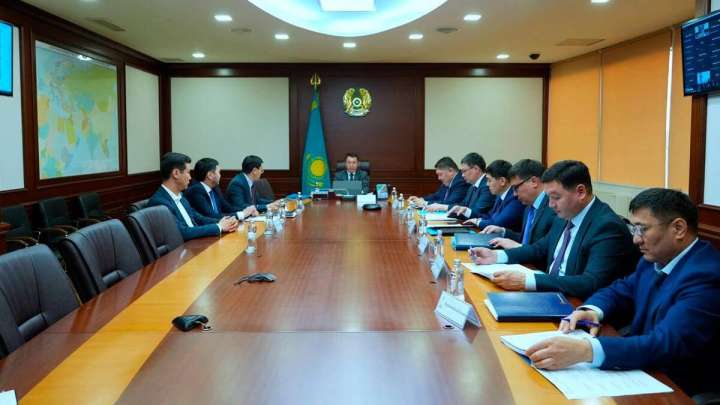 Еліміздегі әуежайлар мен вокзалдар қытай тілінде қызмет көрсетпек