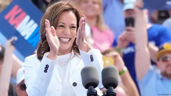 Камала Харрис Дональд Трамптың қаупі туралы ескертті