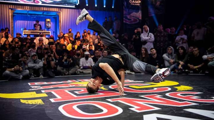 Париж-2024: спортшыларымыз бүгін еркін күрес, велотрек және брейк-данстан сынға түседі