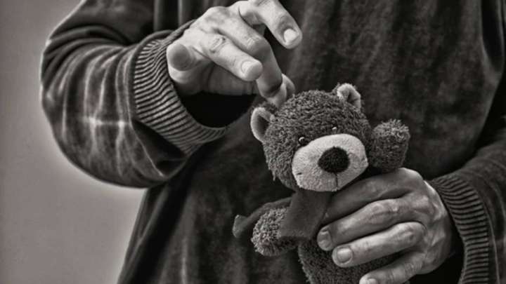 Жетісу облысында экс-депутат бала зорлаған