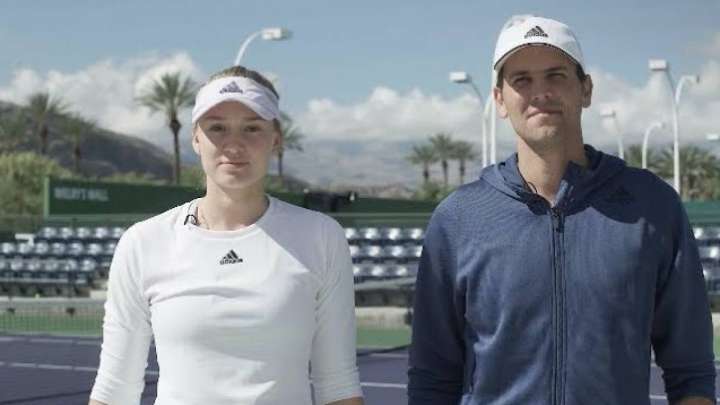 Олимпиададан бас тартқан Рыбакина бапкерімен де қоштасты