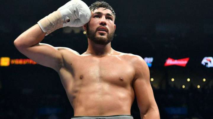 Кәсіпқой боксшы Садриддин Ахмедов рингке оралады