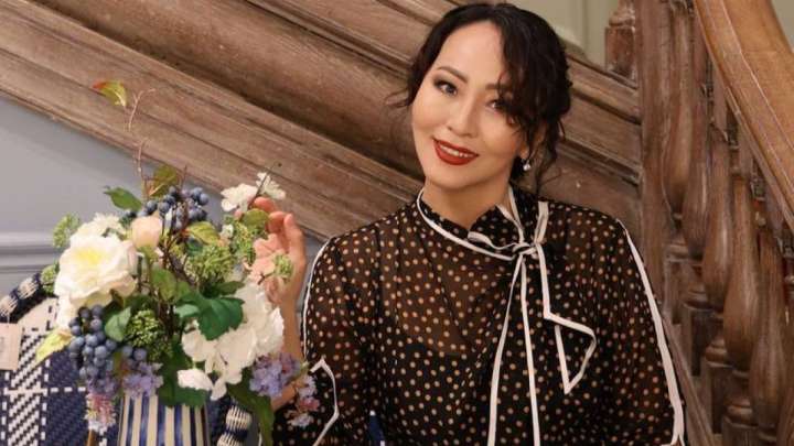 «Келін көргенін істейді». Айгүл Иманбаева енелерге кеңес берді