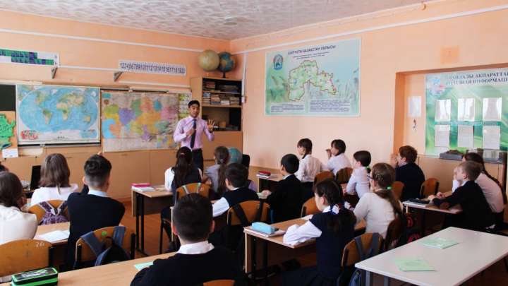 Биылғы оқу жылында 3,9 млн-нан астам оқушы мектепке барады