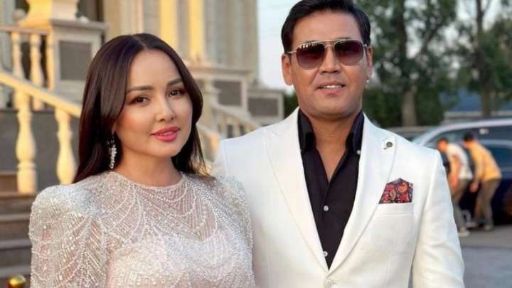 «Шешемді үйге әкелу үшін рұқсат сұраймын». Жазира Байырбекова отбасылық құпиясын бөлісті