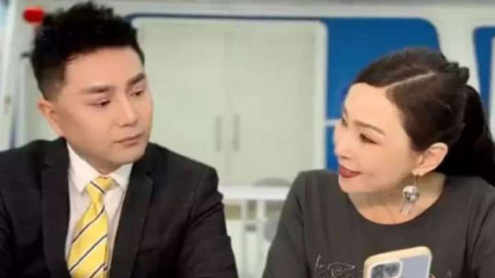 Қытайдағы қазақ дикторлары жаңылтпаш айтып таңғалдырды