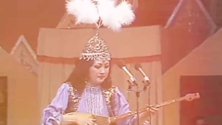 Мақпал Жүнісова өзінің тарихи образы туралы айтты