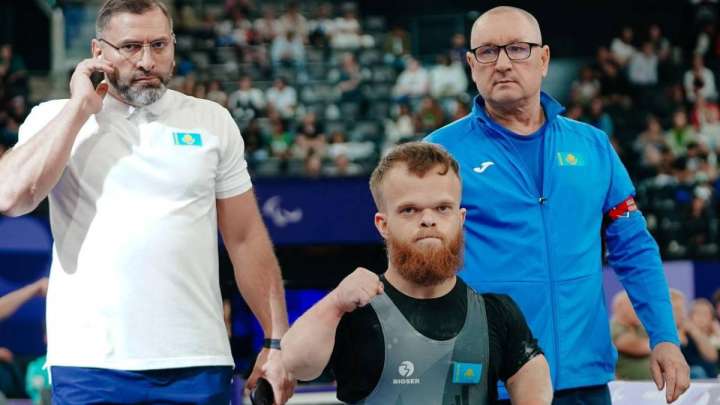 Давид Дегтярев – Паралимпиаданың екі дүркін чемпионы