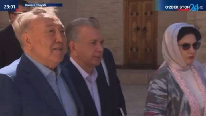 Назарбаев Бұхарада Өзбекстан президенті Мирзиеевпен кездесті
