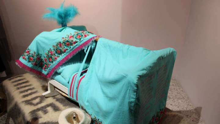 Димаш Құдайбергеннің бесігі музейге қойылды