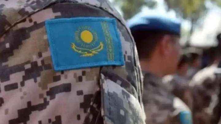 Жезқазғанда әскери бөлім офицеріне оқ тиді