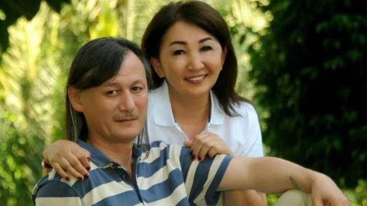 Ұлықпан Жолдасов жастардың неге кеш үйленетінін түсіндірді