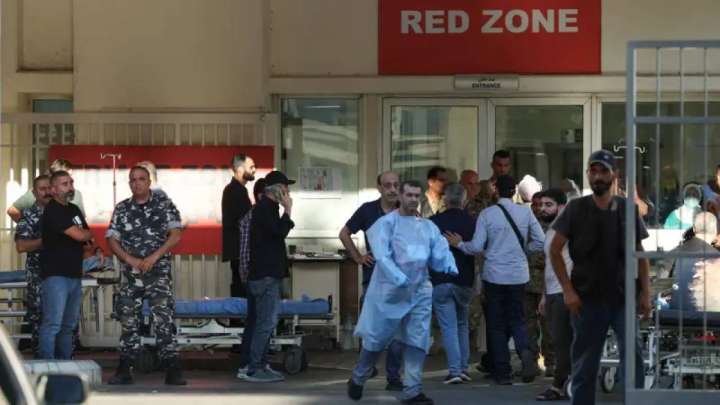 Пейджерлер жарылып, 2700-ден астам адам жарақат алды