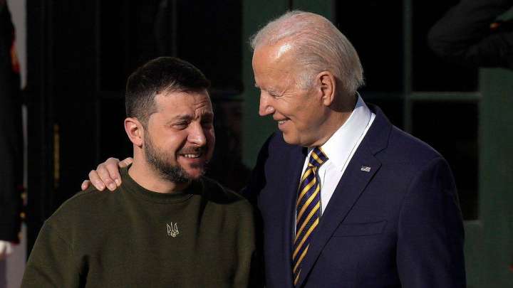 Байден мен Зеленский 26 қыркүйекте Ақ үйде кездеседі