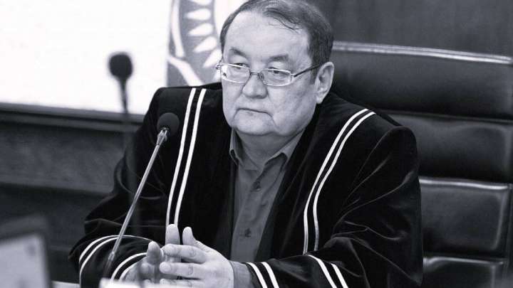 Алаштанушы ғалым Ғарифолла Әнес дүниеден өтті