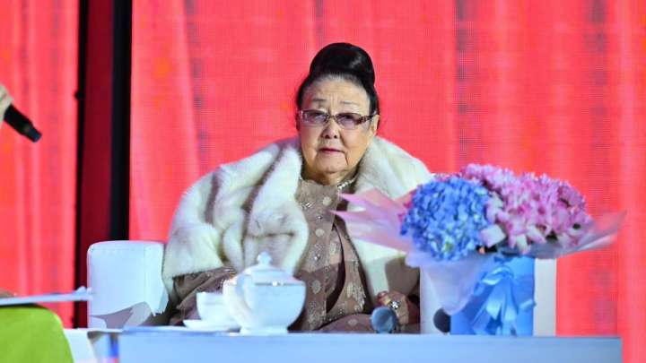 «Қазақтың бұлбұл үні». 95 жастағы Бибігүл Төлегенова туған жеріне барды