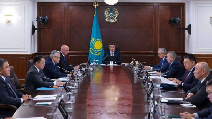 Олжас Бектенов министрлер кабинетіне бірқатар тапсырма жүктеді