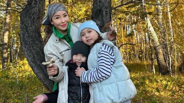 Маржан Арапбаева өсіп қалған қыздарын көрсетті