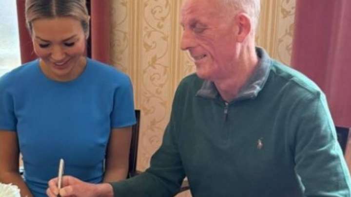 Kaspi банктің атқарушы директоры шетелдік азаматқа тұрмысқа шықты