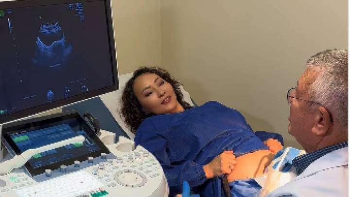 Жақында тұрмысқа шыққан Айгүл Иманбаева ана болуға дайындалып жүр