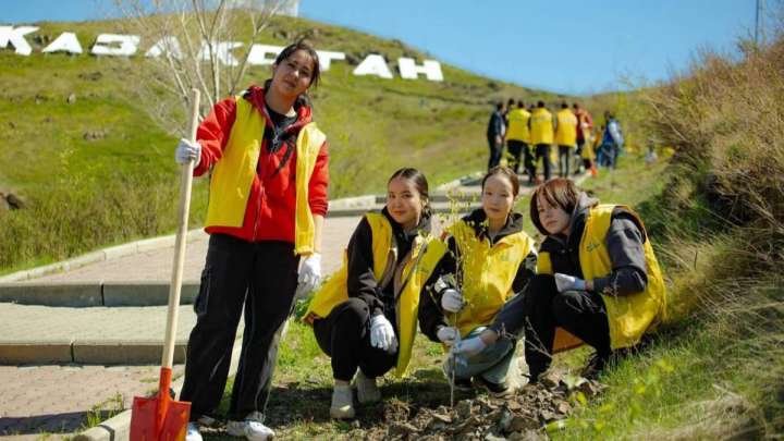 Шығыстың еріктілері елдің алғысына бөленіп жүр