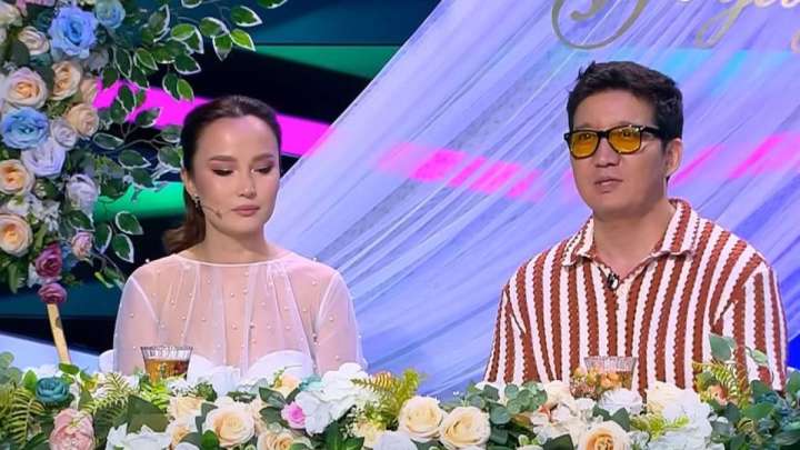 Айқын Төлепберген мен Жұлдыз Өмірғали эфирде үйлену тойын өткізді