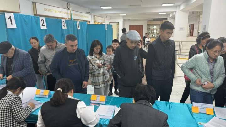 Алматылықтар АЭС құрылысы бойынша референдумда белсенді