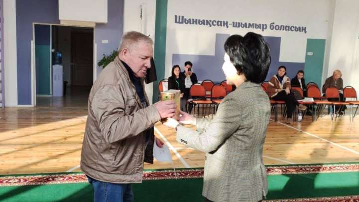 Алматылықтар туған күнінде референдумда дауыс берді