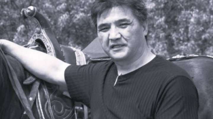 Белгілі саясаткер Төлен Тоқтасынов дүниеден өтті