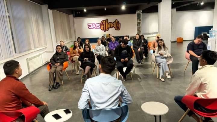 Алматылық жастар референдум қорытындысын талқылады