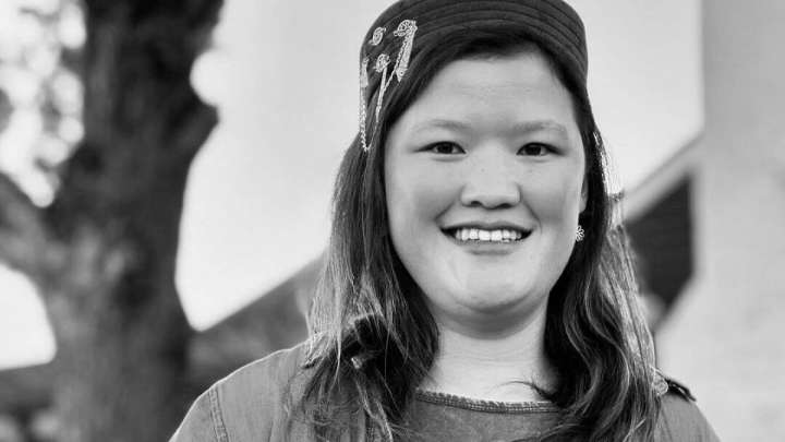 "Неткен қасірет!". "Шетелдегі қазақ балалары" жобасының авторы суицид жасаған Динара туралы жазды