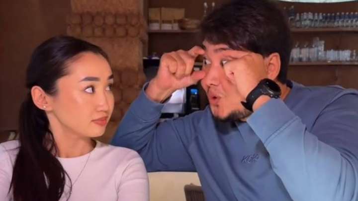 "Көрікті қыз екен". Жахан Отарғалиевтің видеосы қызу талқыға түсті