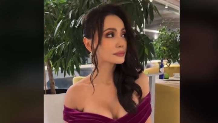 «Көзінде мұң бар». Жанар Дұғалованың образы жұртты шошытты