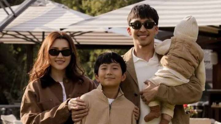 «Дерзкий» жігіт». Ерке Есмахан отбасының жаңа мүшесін көрсетті