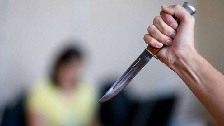 Жаркентте ер адам әйелін өлтіріп, өзіне қол салмақ болды