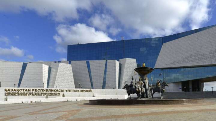 «Ұлы Дала жауһарлары» Парижде көрсетіледі