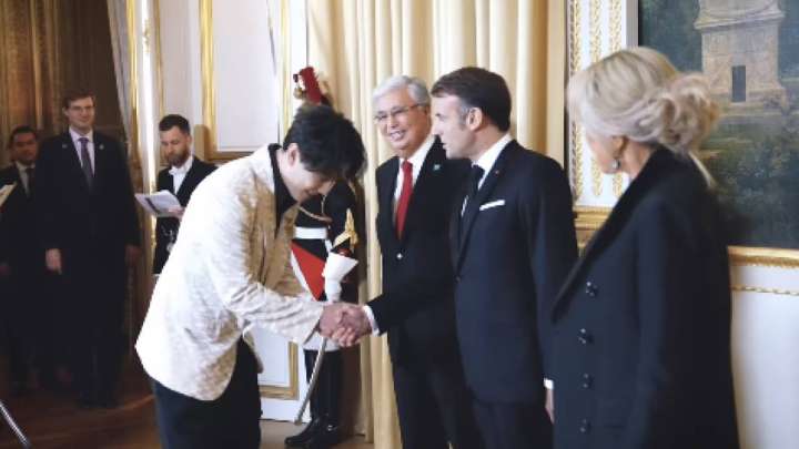 «Жұмаққа жетелейді»: Француздар Димаштың дауысына тәнті болды