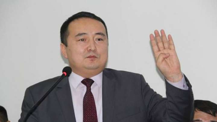 Қоғам белсендісі Серікжан Біләш саясаттан кететінін айтты