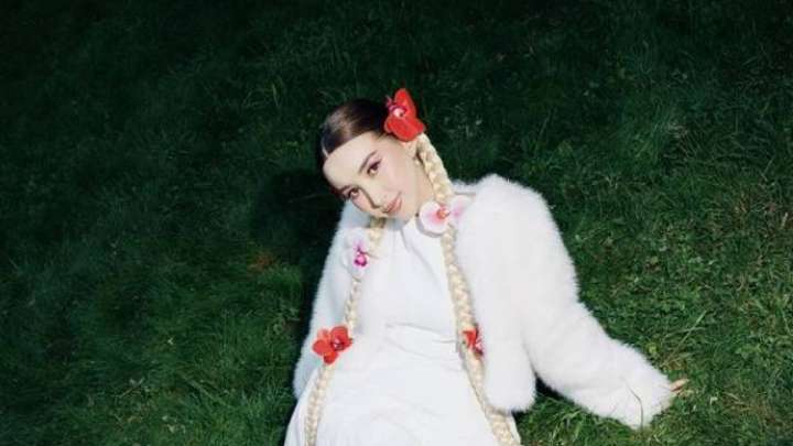 Балжан Бидаш жаңа образымен көпшілікті тамсандырды