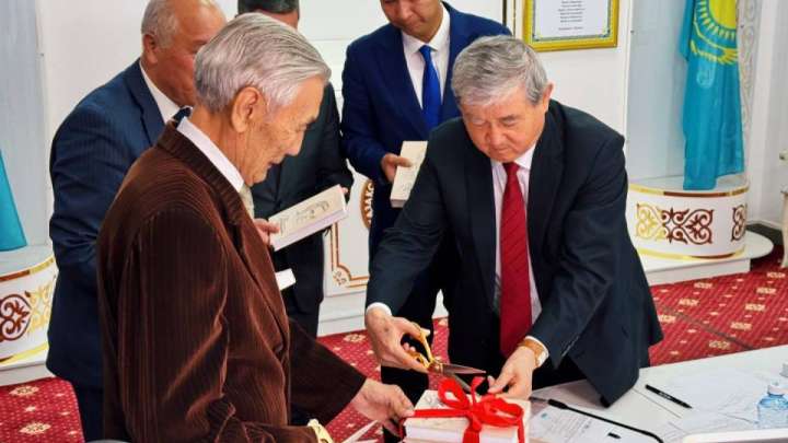 Астанада Герольд Бельгердің жаңа кітаптары таныстырылды