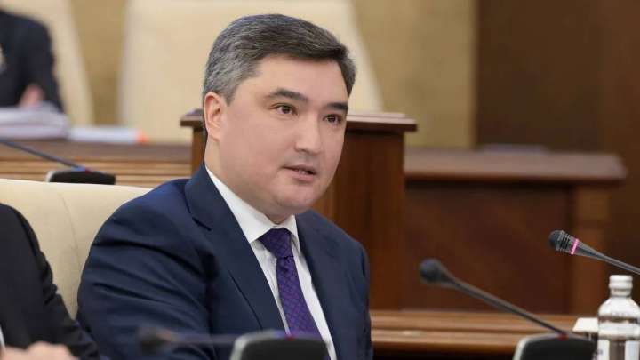 Бірыңғай уақыт белдеуіне өзгеріс енгізіле ме? Бектенов не дейді?