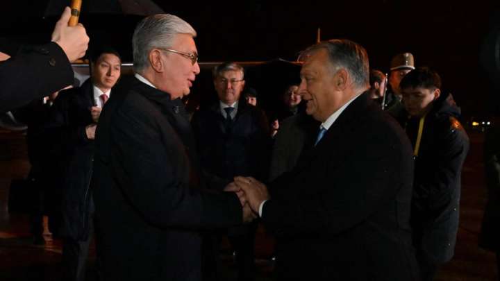 Тоқаев мемлекеттік сапармен Мажарстанға барды