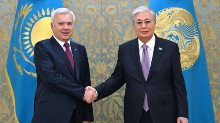 Қасым-Жомарт Тоқаев «Лукойл» компаниясының акционері Вагит Алекперовті қабылдады