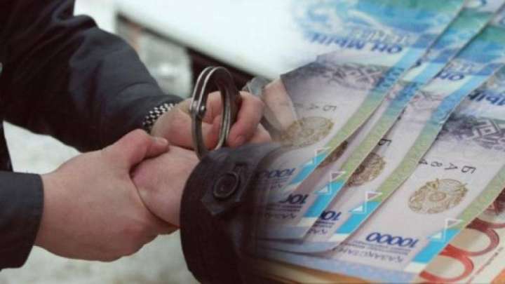 Ақтөбеде депо бастығы пара алып сотталды