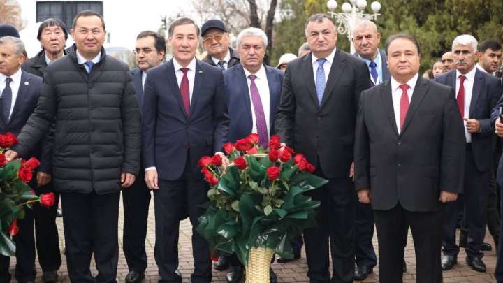 В Шымкенте отметили 80-летие переселение турок-ахысов в Казахстан