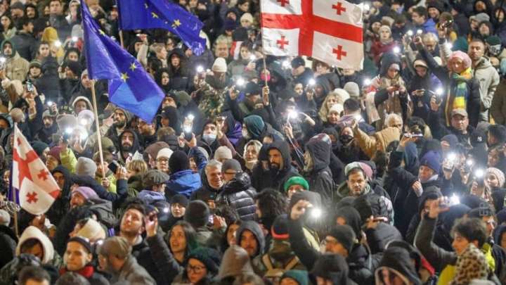 АҚШ Грузиямен стратегиялық серіктестікті тоқтатты