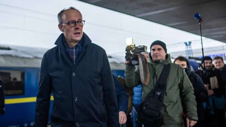 Киевке Германияның оппозиция лидері келді