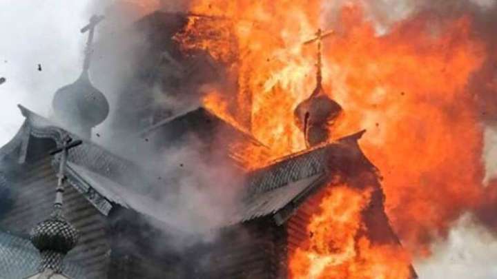 Зеленский: Ресей 50 діни қызметкерді өлтіріп, 700 шіркеуді жойды