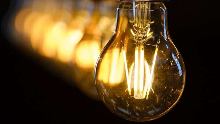 Астанада 11 үй мен 2 ғимарат жарықсыз қалды